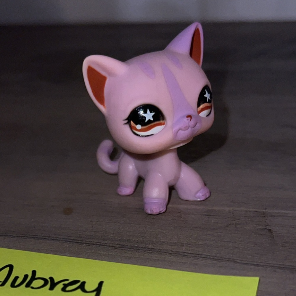 Littlest Pet Shop #933 - Authentic Short Hair Cat